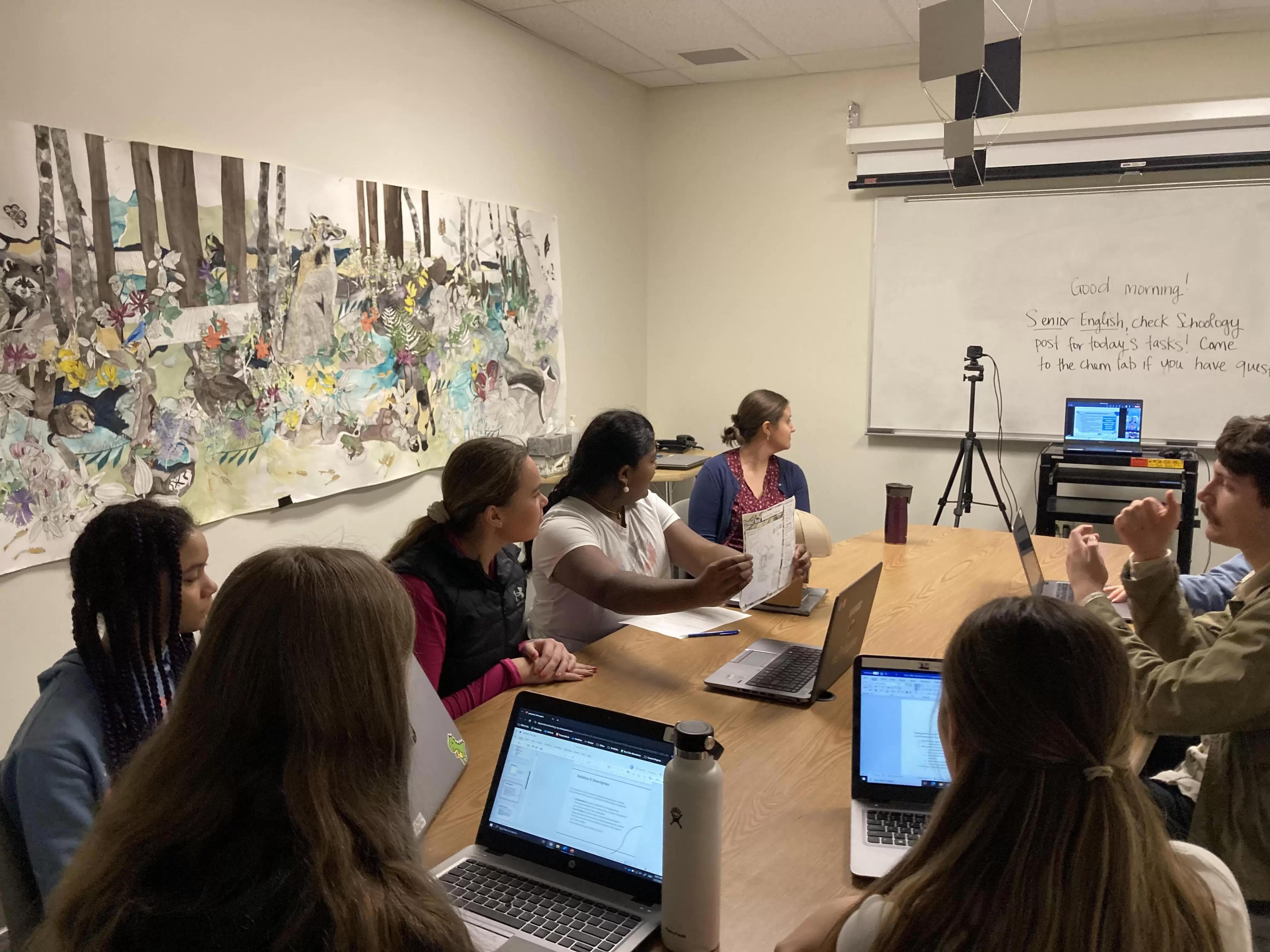 Students interacting with expert panelists